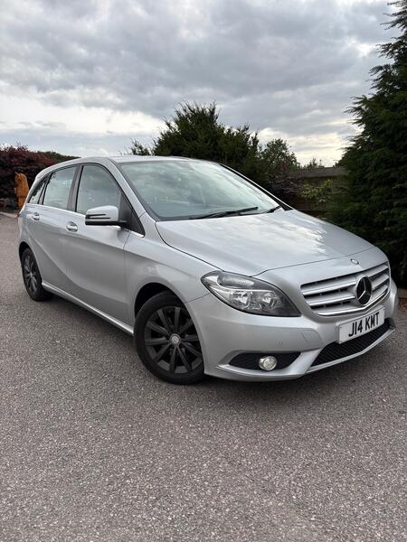 MERCEDES-BENZ